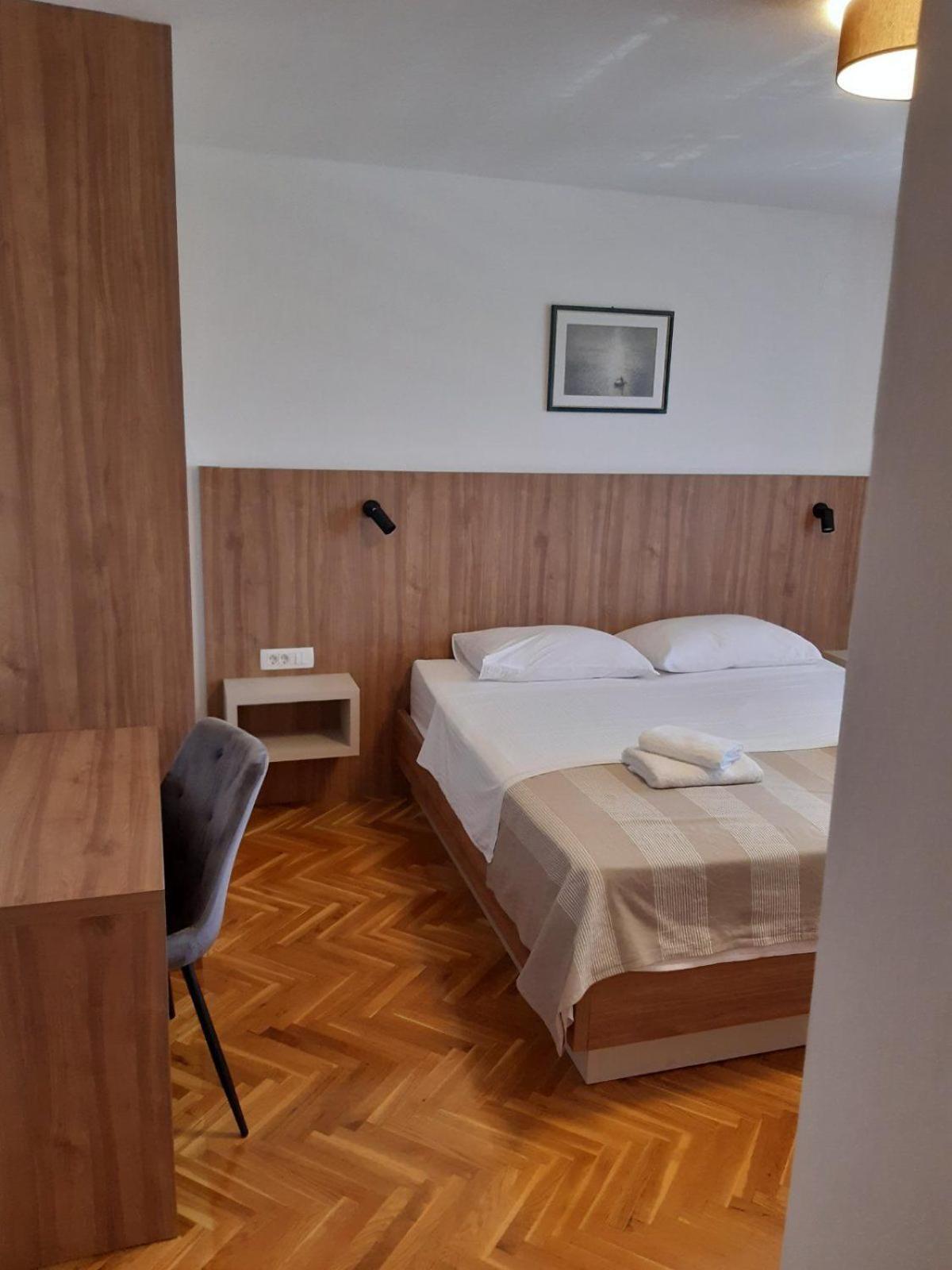 Apartments Mare Malinska Exterior photo